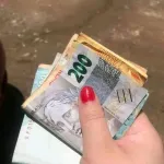 Icone Que ganha sem paga nada